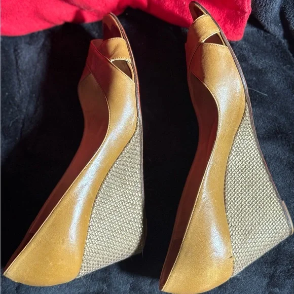 Christian Louboutin Tan Leather Wedge Espadrilles Red Bottom PeepToe Heels EU40 - Picture 13 of 13